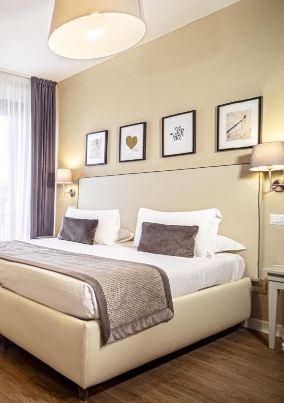 Triple Room image 1