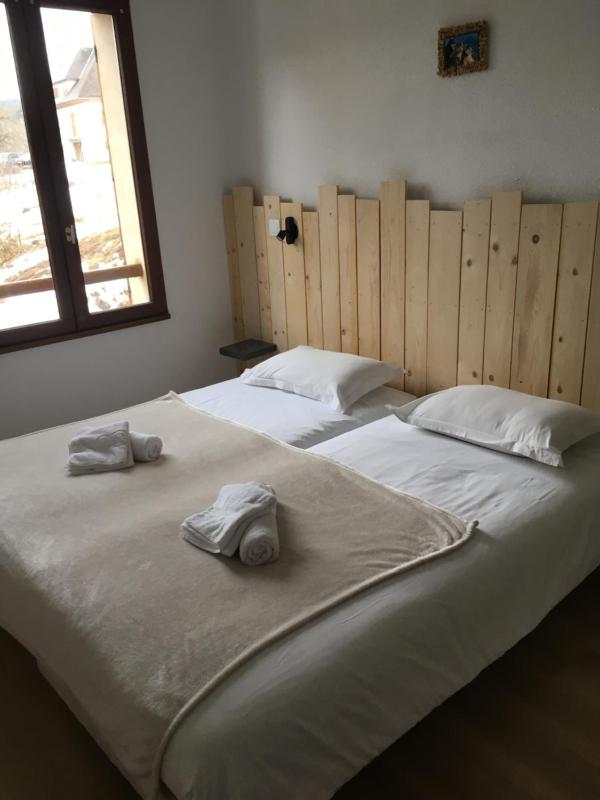 Double Room with Private Bathroom image 4