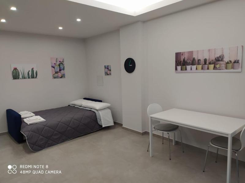 One-Bedroom House image 3