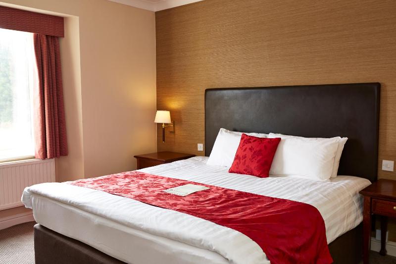 Small Double Room image 2