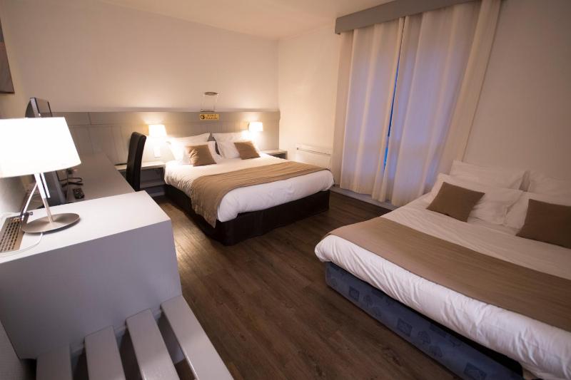 Triple Room image 4