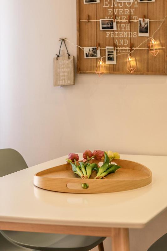 One-Bedroom Apartment image 3