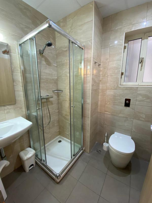 Grand Harbour Hotel - image 11