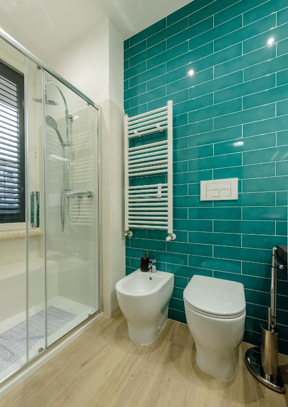 Standard Double Room image 3
