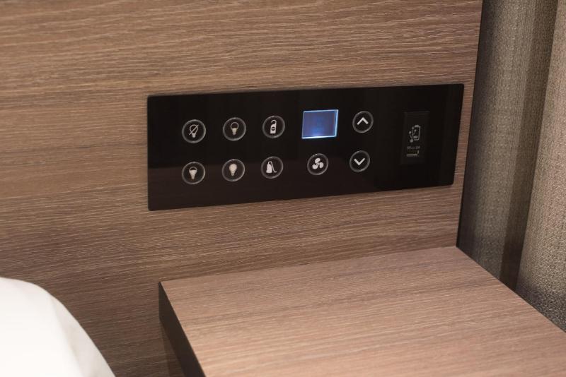 Deluxe Single Room image 1