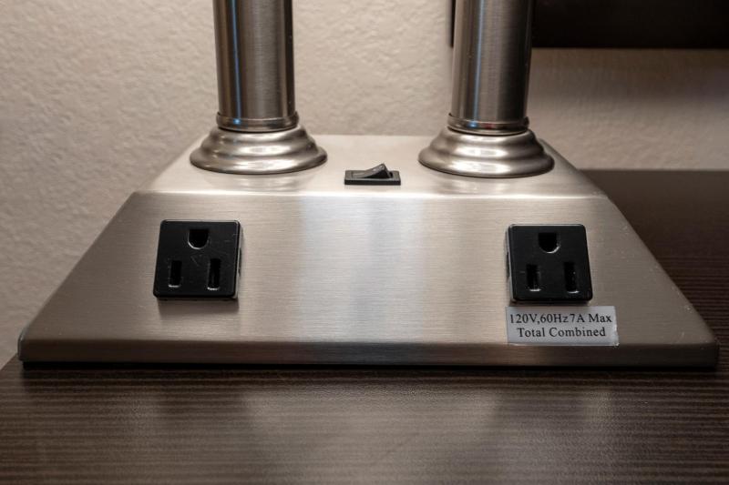 Superior King Room Non-Smoking image 3