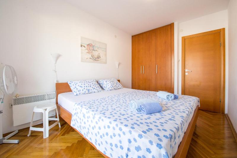 Apartment with Terrace image 3