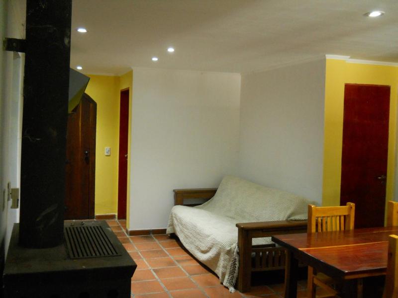 Estilo Campo Casa de 3 ambientes cochera interna - image 19