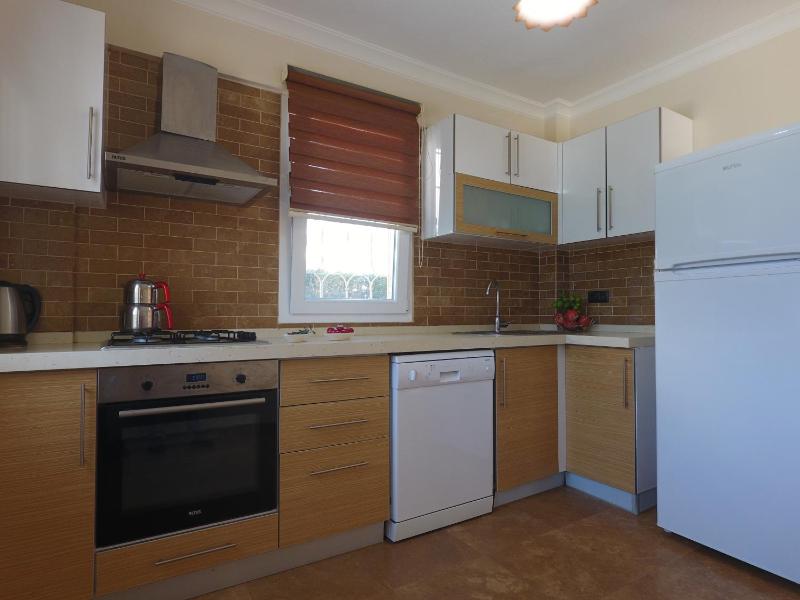 Five-Bedroom Villa image 2
