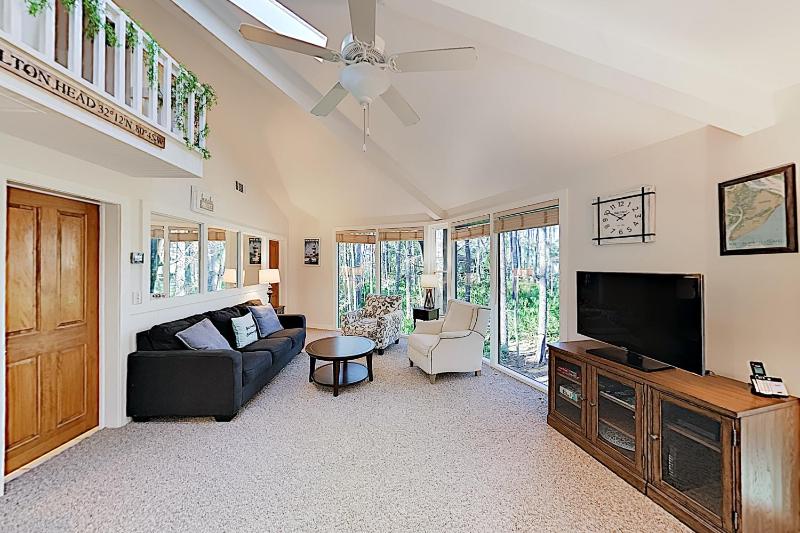 One-Bedroom Apartment image 1