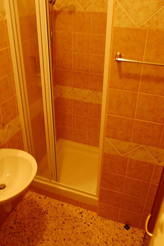Double or Twin Room image 3