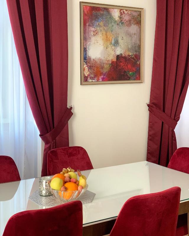 Gold Residence Images