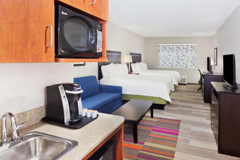 Suite with Two Beds - Non-Smoking image 2