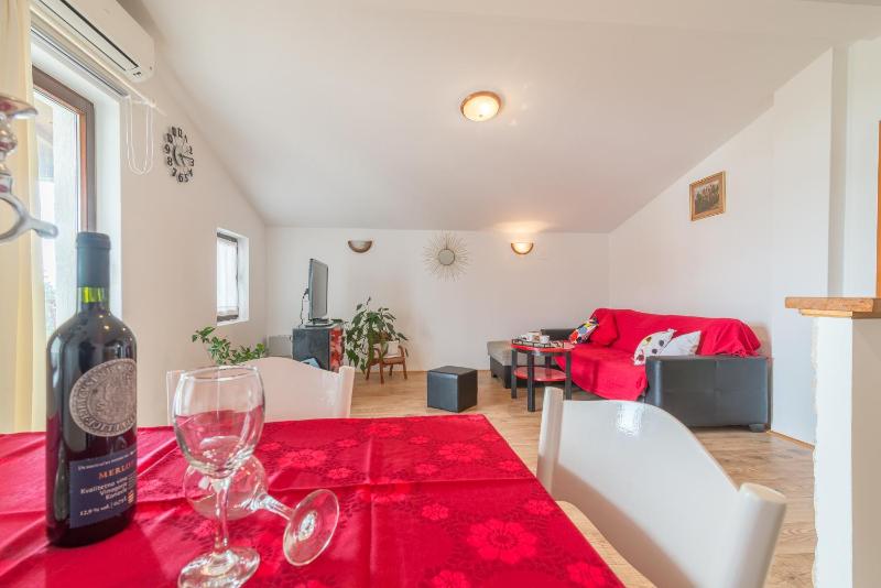 Apartments Bepina - image 10