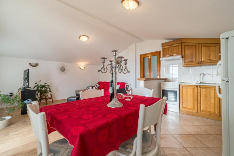 Apartments Bepina - image 6
