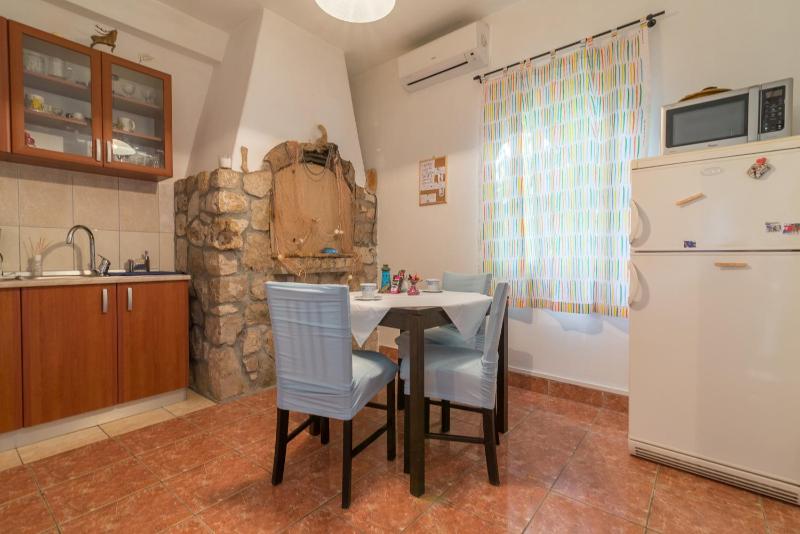 Apartments Bepina - image 7
