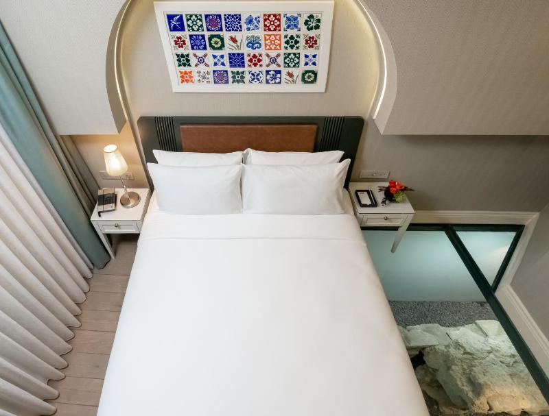 Superior Room on Basement image 4