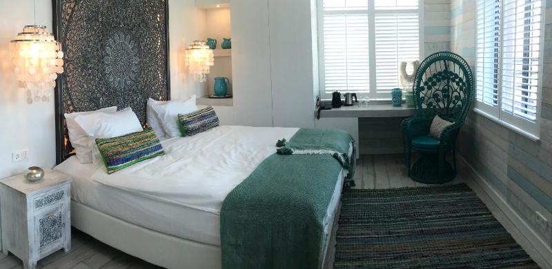 Ibiza Suite with Private Sauna image 1