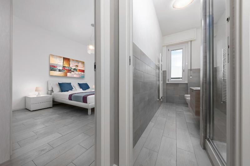 Apartment with Balcony image 2