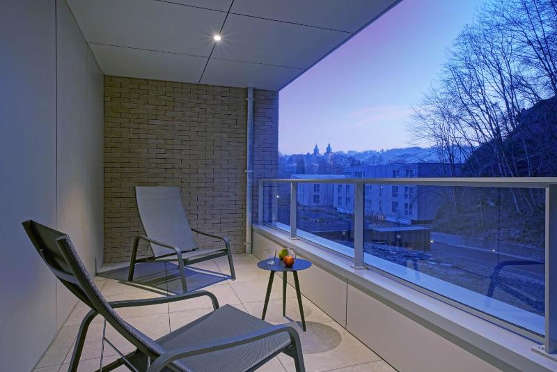 Double Room with Terrace image 3
