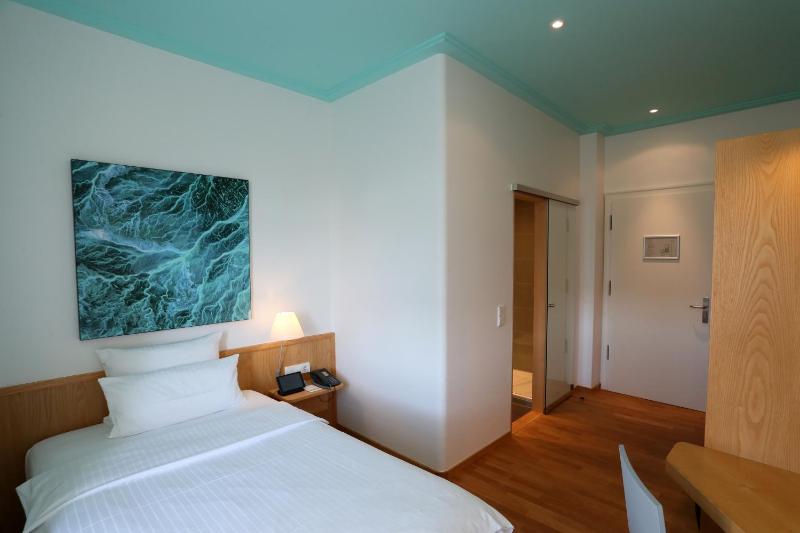 MOMA1890 Boutique Hotel - image 5