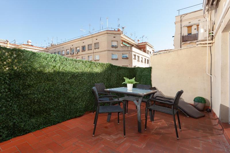 Penthouse in Sagrada Familia - image 10