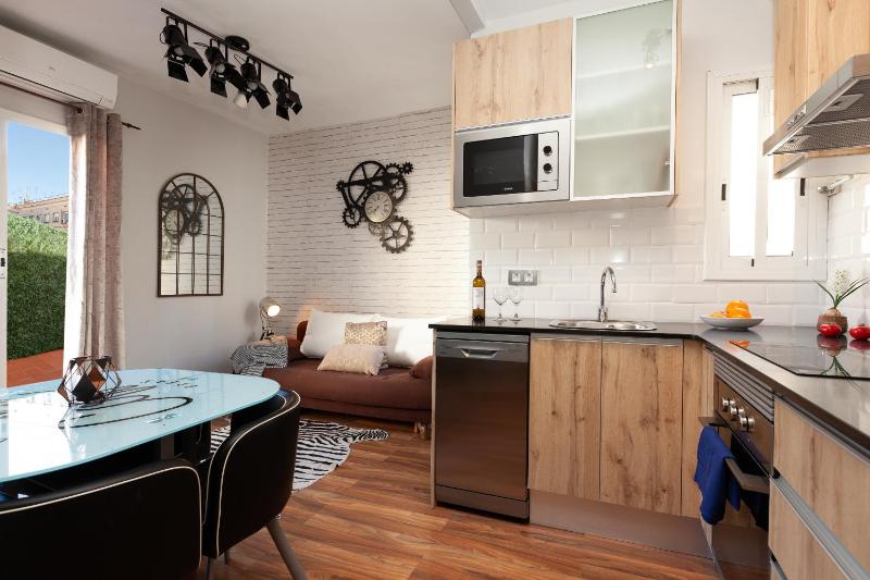 Penthouse in Sagrada Familia - image 1