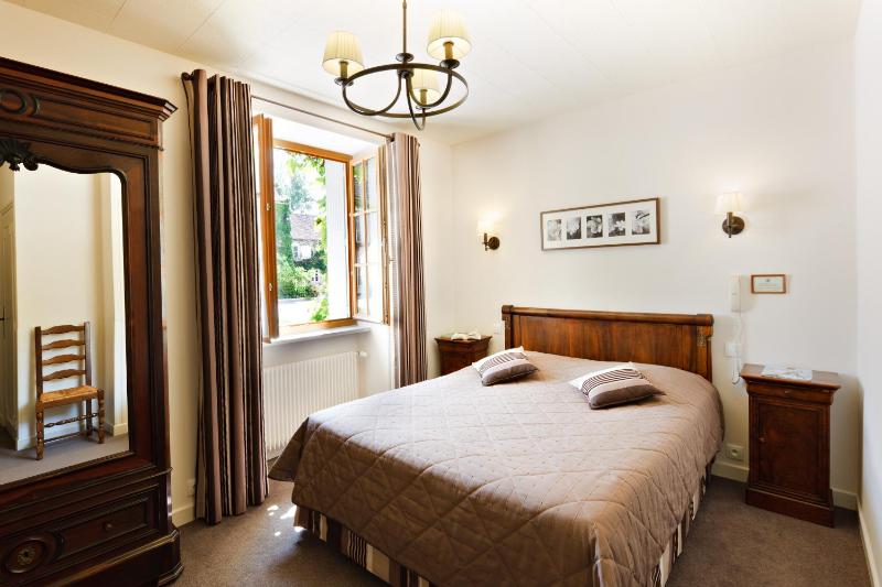 Superior Double Room image 1