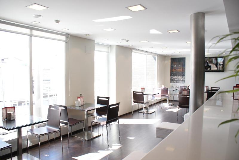 Hotel Universal by Maxi Hoteles - image 6