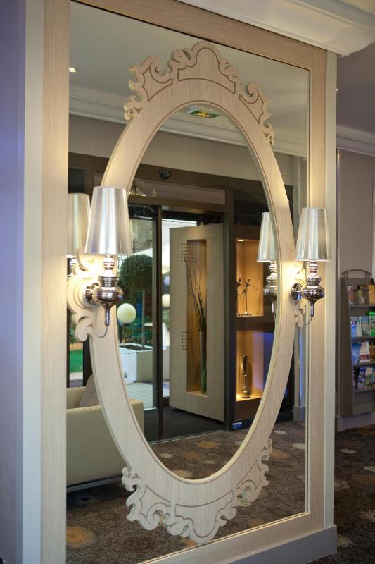 Allobroges Park Hôtel - image 25