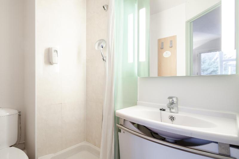 Double Room image 2