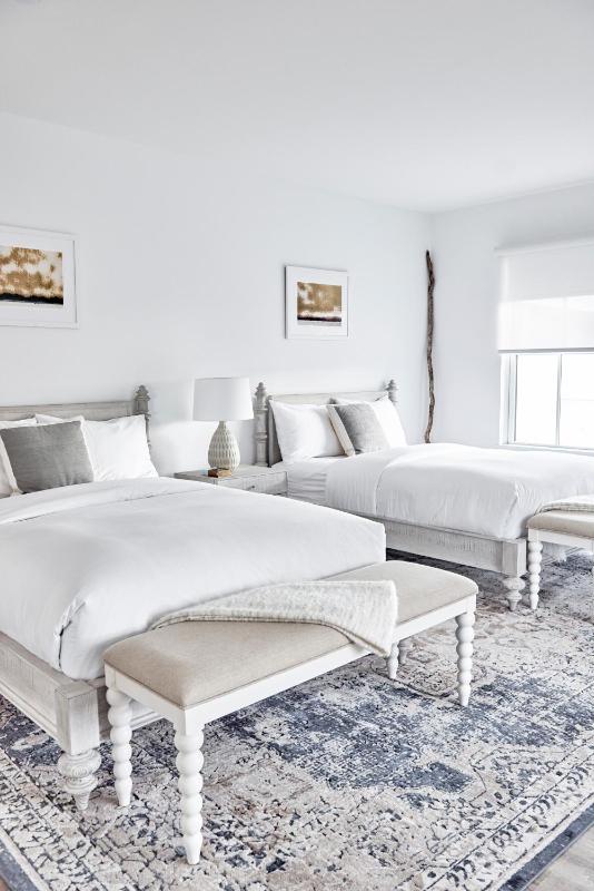 Standard Double Room image 3