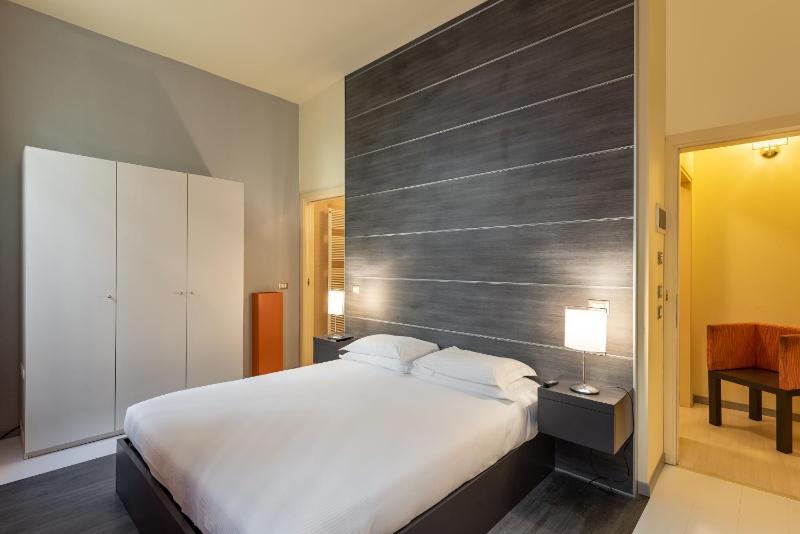 Deluxe Apartment image 3