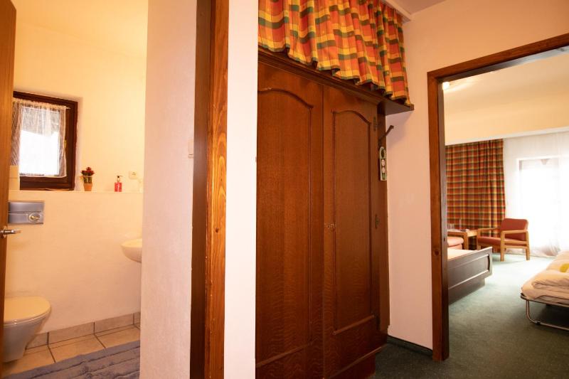 Comfort Quadruple Room image 4