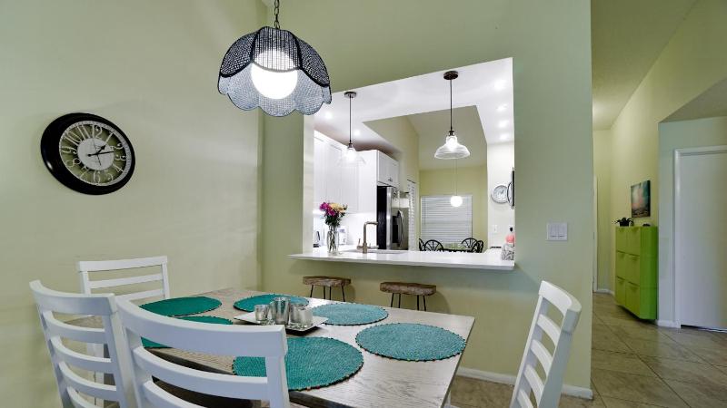 Shorewalk Vacation Villa - image 8