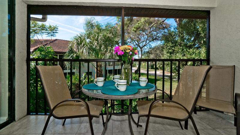 Shorewalk Vacation Villa - image 13