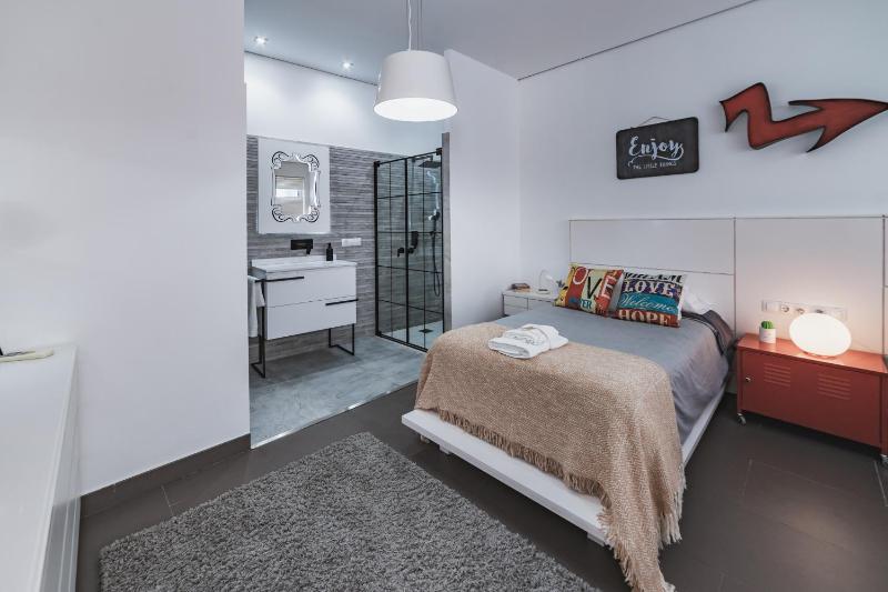Beach & Urban Attic - image 2