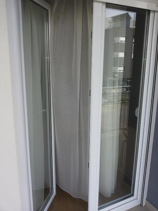 Double Room image 3