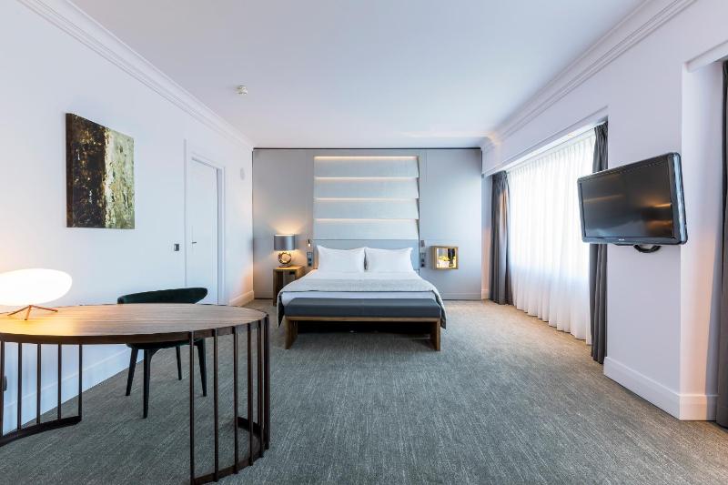Panorama Junior Suite image 4