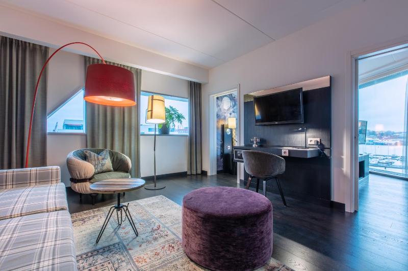 Suite with River View image 4