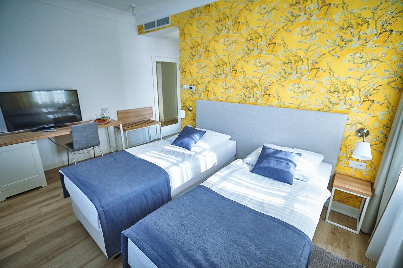 Superior Double or Twin Room - Dwór Afrodyta image 4
