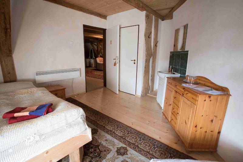 Triple Room with Private External Bathroom image 3