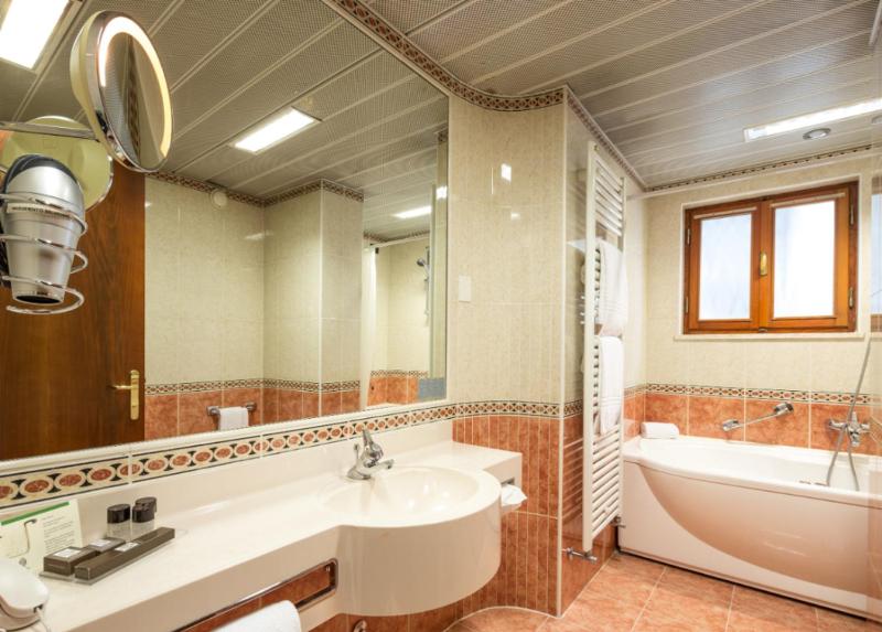 Junior Suite image 4
