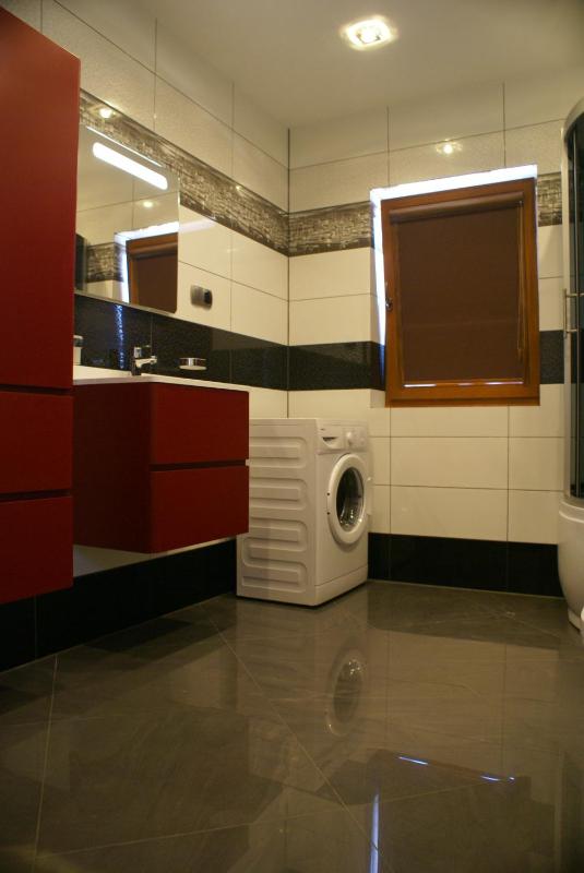 Four-Bedroom House image 2