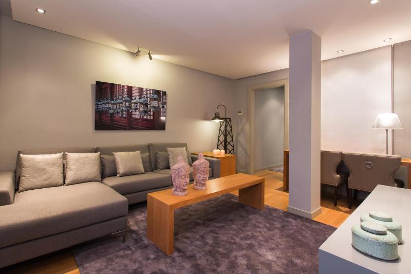 Deluxe Apartment image 1