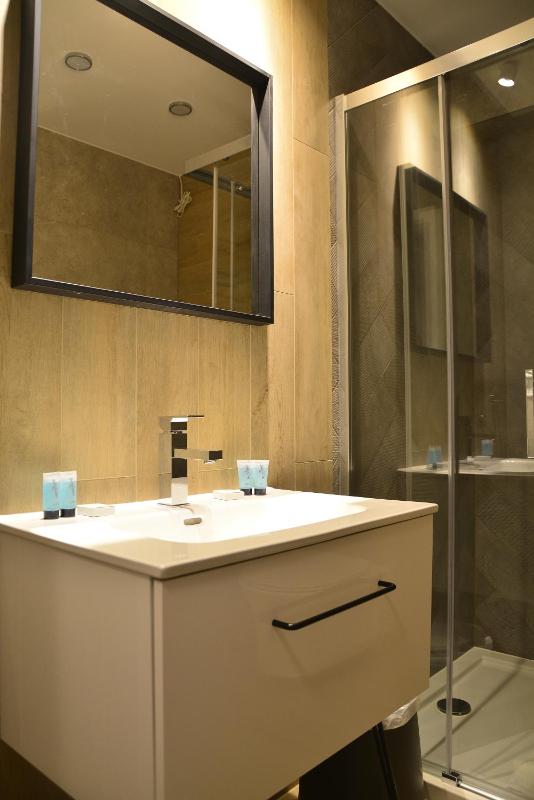 Apartamenty na Wyspie - Zdrojowa 24-26 - Parking - image 21