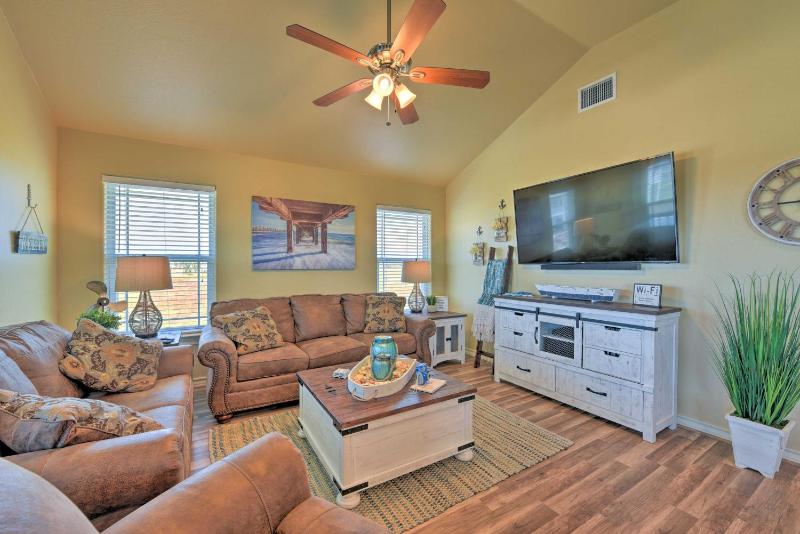 Holiday Home image 1