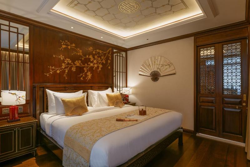 Heritage Line Ylang Cruise - Halong Bay & Lan Ha Bay - image 11
