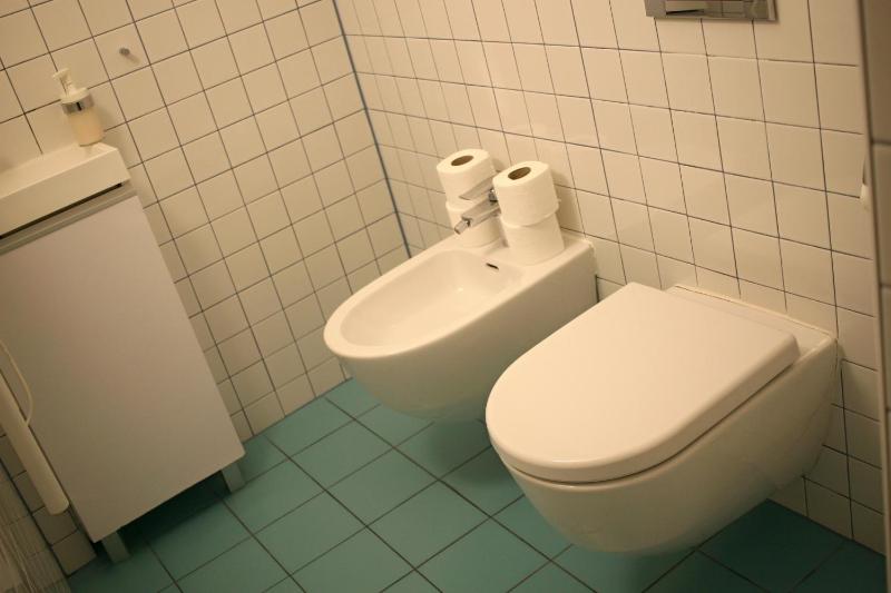 Deluxe Studio image 3