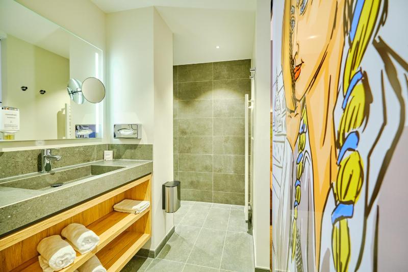 Double Room image 4